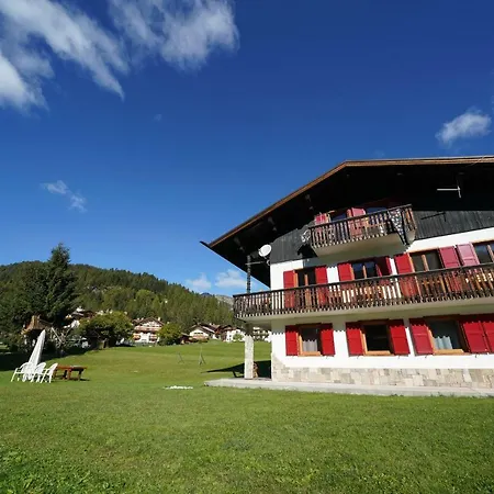 Ferienwohnung Tana Del Picchio Falcade Exterior foto